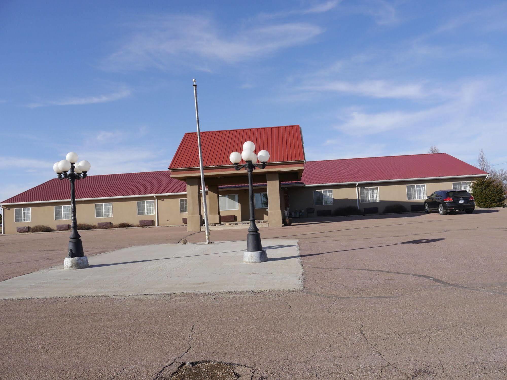 Westwood Inn & Suites - Kimball Экстерьер фото